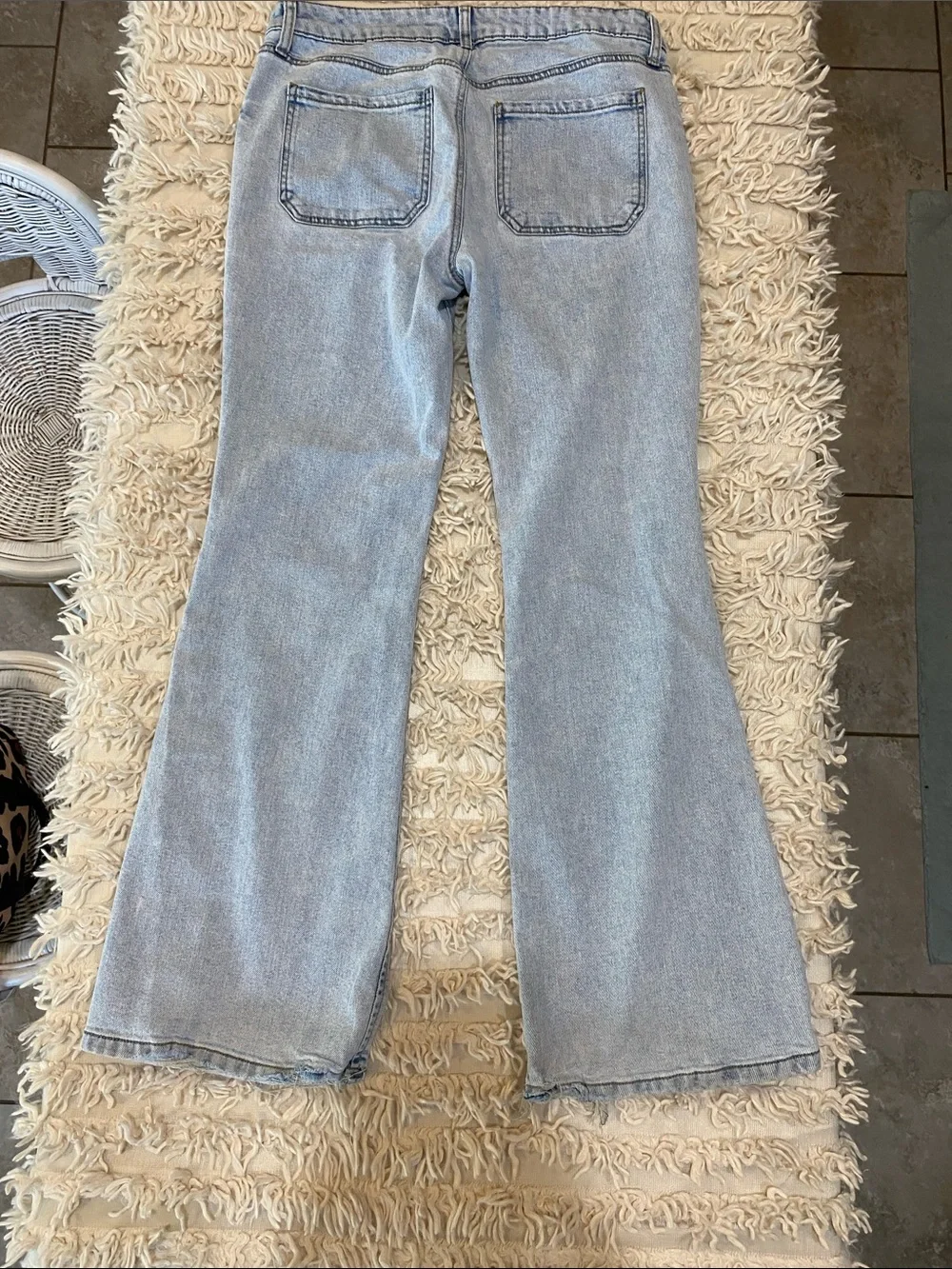 4/$20 no boundaries light wash jeans